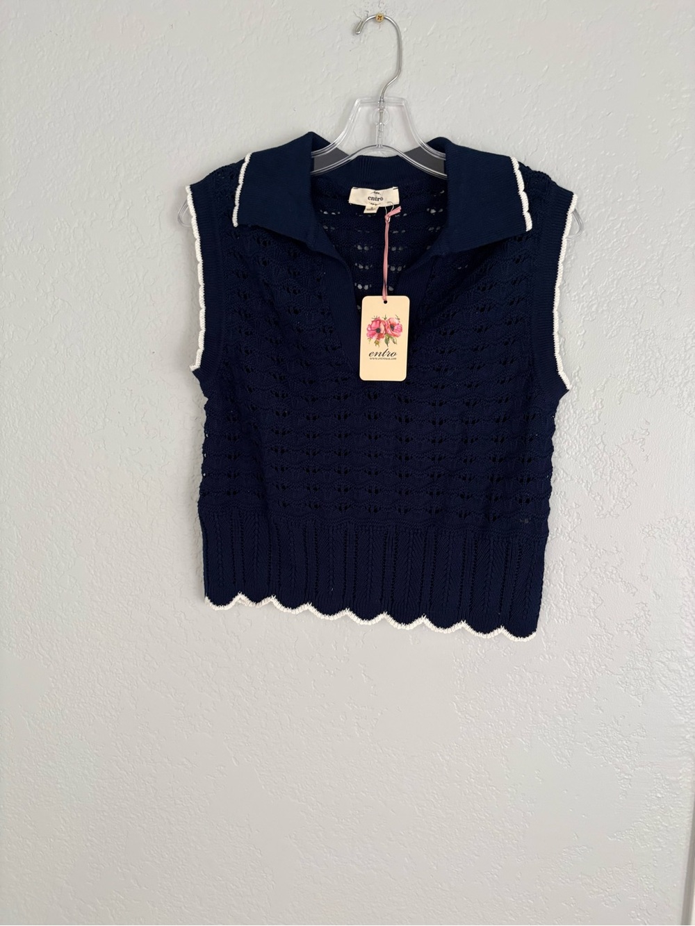 ❤️ Elegant entro Navy Knit Sleeveless Polo Tank with White Trim